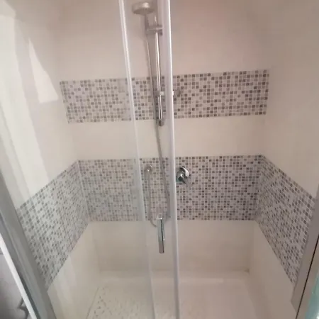 Casa Di Lu - Entire In Vomero * Neapol