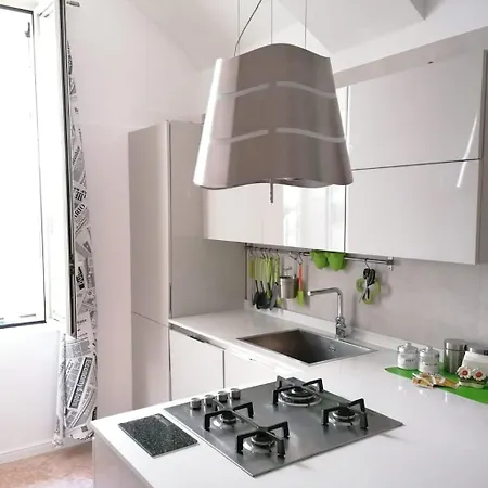 Casa Di Lu - Entire In Vomero Neapol