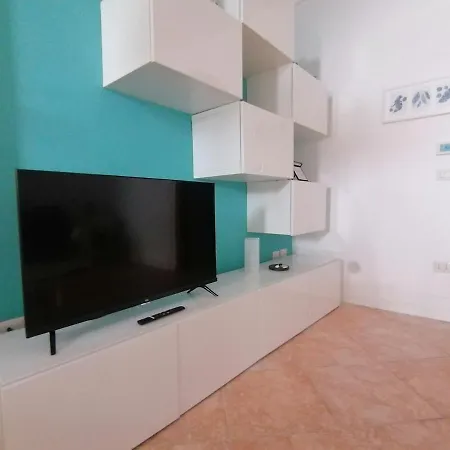 Casa Di Lù - Entire In Vomero * Napoli